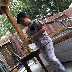 Meet your Posher, Kim